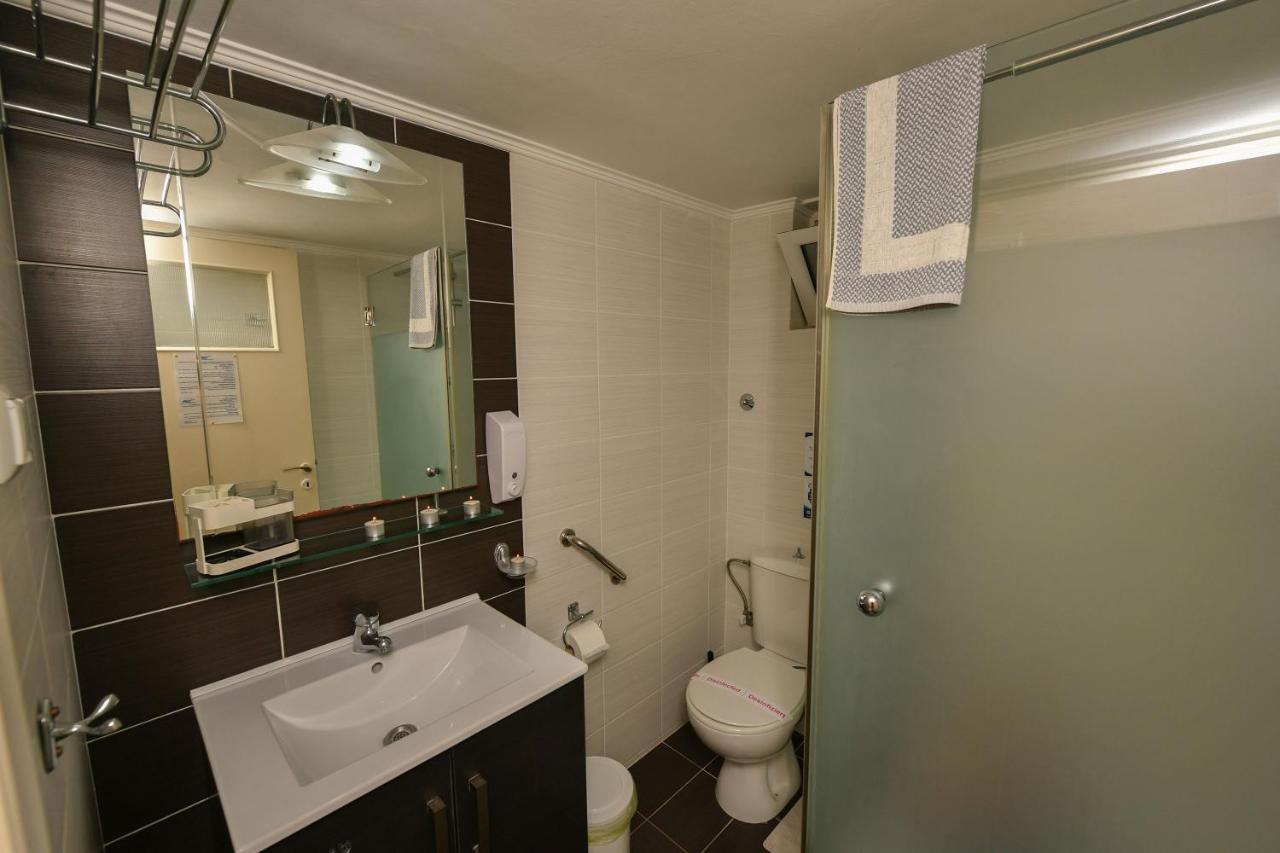 Lida Apartments Kalamata Exterior photo